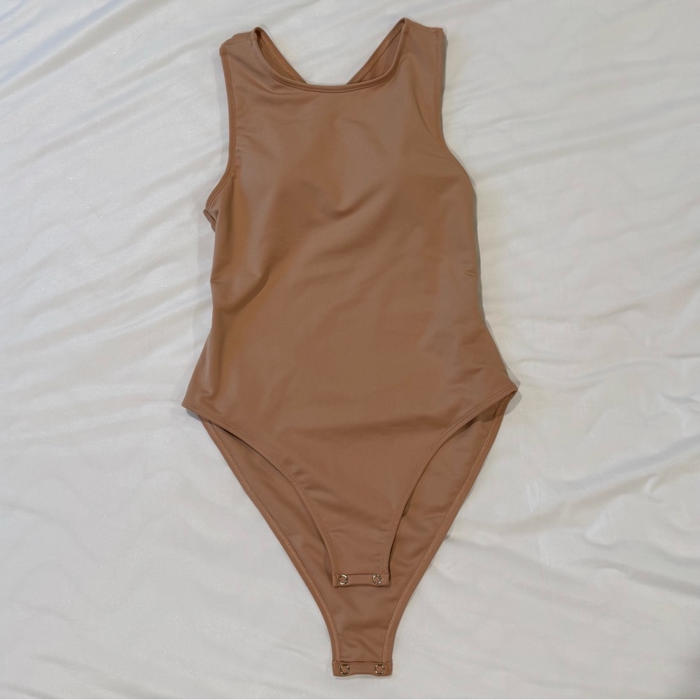 Beige cross back Bodysuit